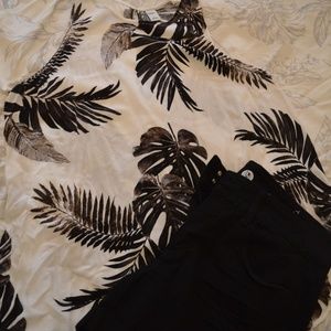 BLACK & WHITE PALM TREE TANK